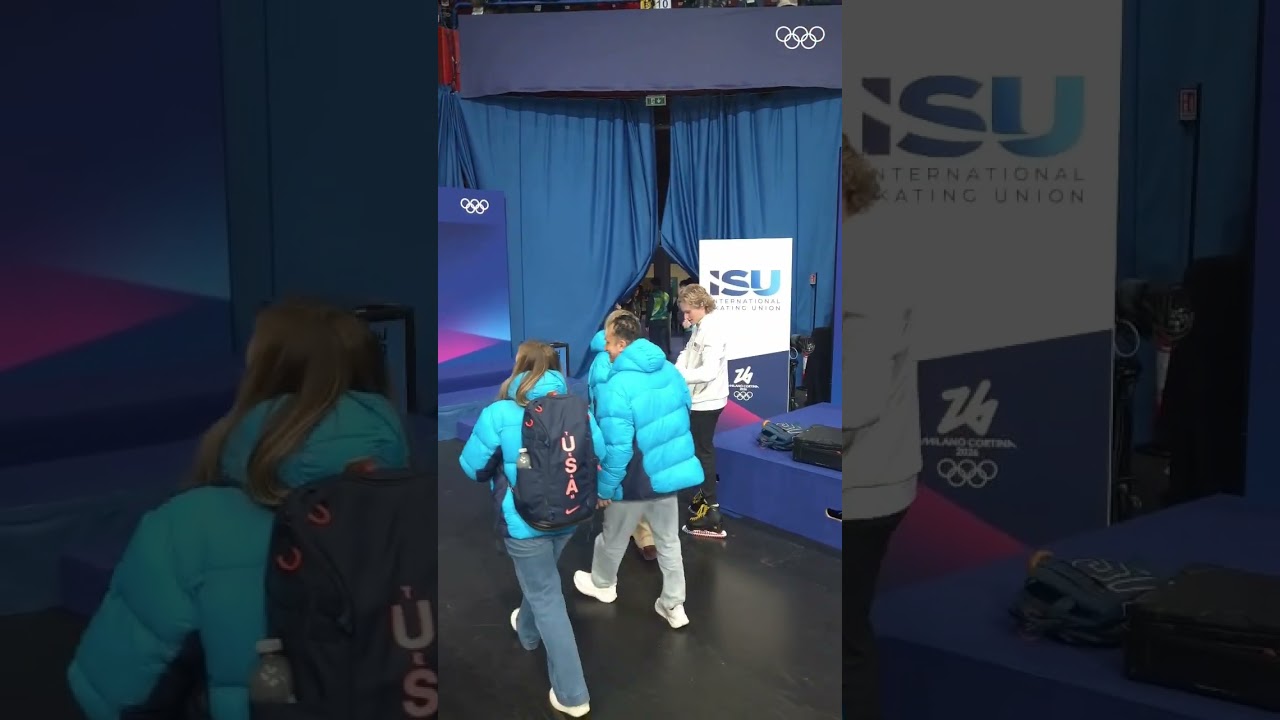 Smooth Catch 😮&zwj;💨❄️ #MilanFigureSkating