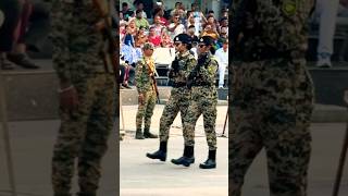🇧🇩 BGB নারী সৈনিক 🇮🇳 BSF নারী সৈনিক | চোখ ধাঁধানো প্যারেড 🔥