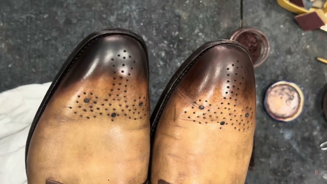 The Shoeshiner Who Took a Wrong Turn After Being Asked to Make the