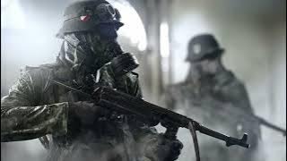 Die Grenzwacht Hielt Im Osten | Slowed Down