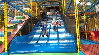 FUN INDOOR PLAYGROUND FOR FAMILY AND KIDS (Mega Play) screenshot 3