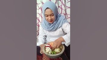 Rujak Belimbing Wuluh #rujak  #rujakbelimbingwuluh #bikinmelek #belimbingsayur  #belimbingwuluh