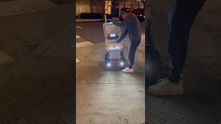 ROBOT DELIVERY: Isaiah Food Delivery Robot Picks Up an Order #robotics #automation #ai