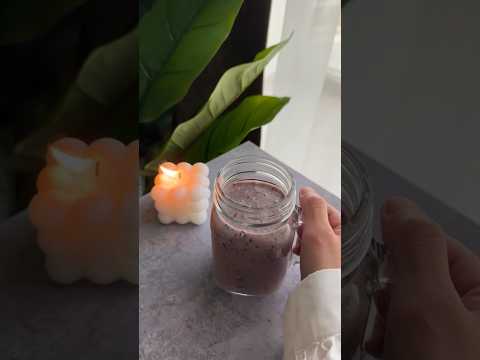 كوكتيل التوت والموز