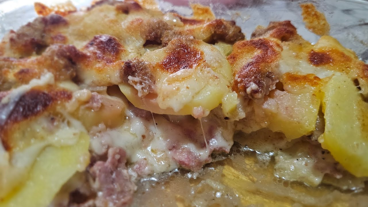 TIMBALLO DI PATATE SALSICCIA E MOZZARELLA perfetto quando si ha poco ma si vuole fare bella figura😉 