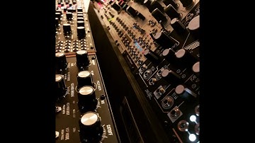 Evening Modular Jam: Random Moog Jam
