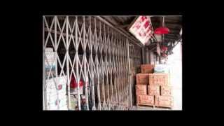 Hong Kong fruit wholesale market's day and night
