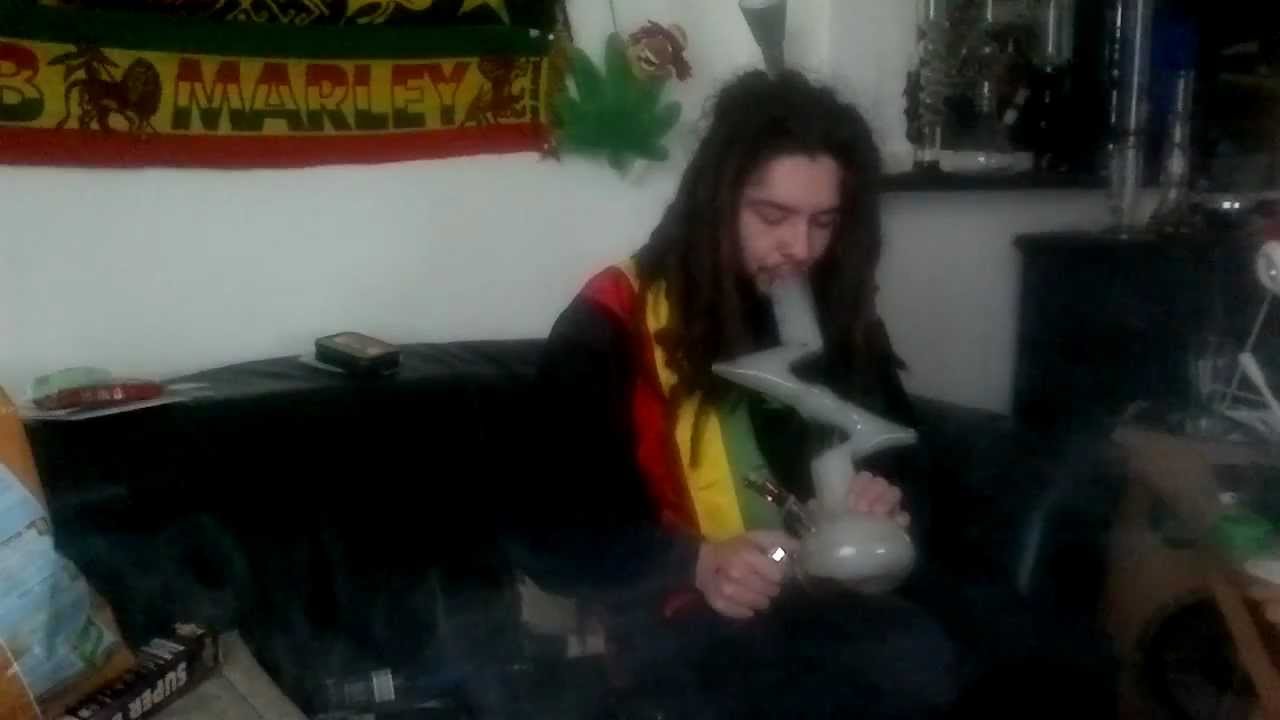 ZONG smoking