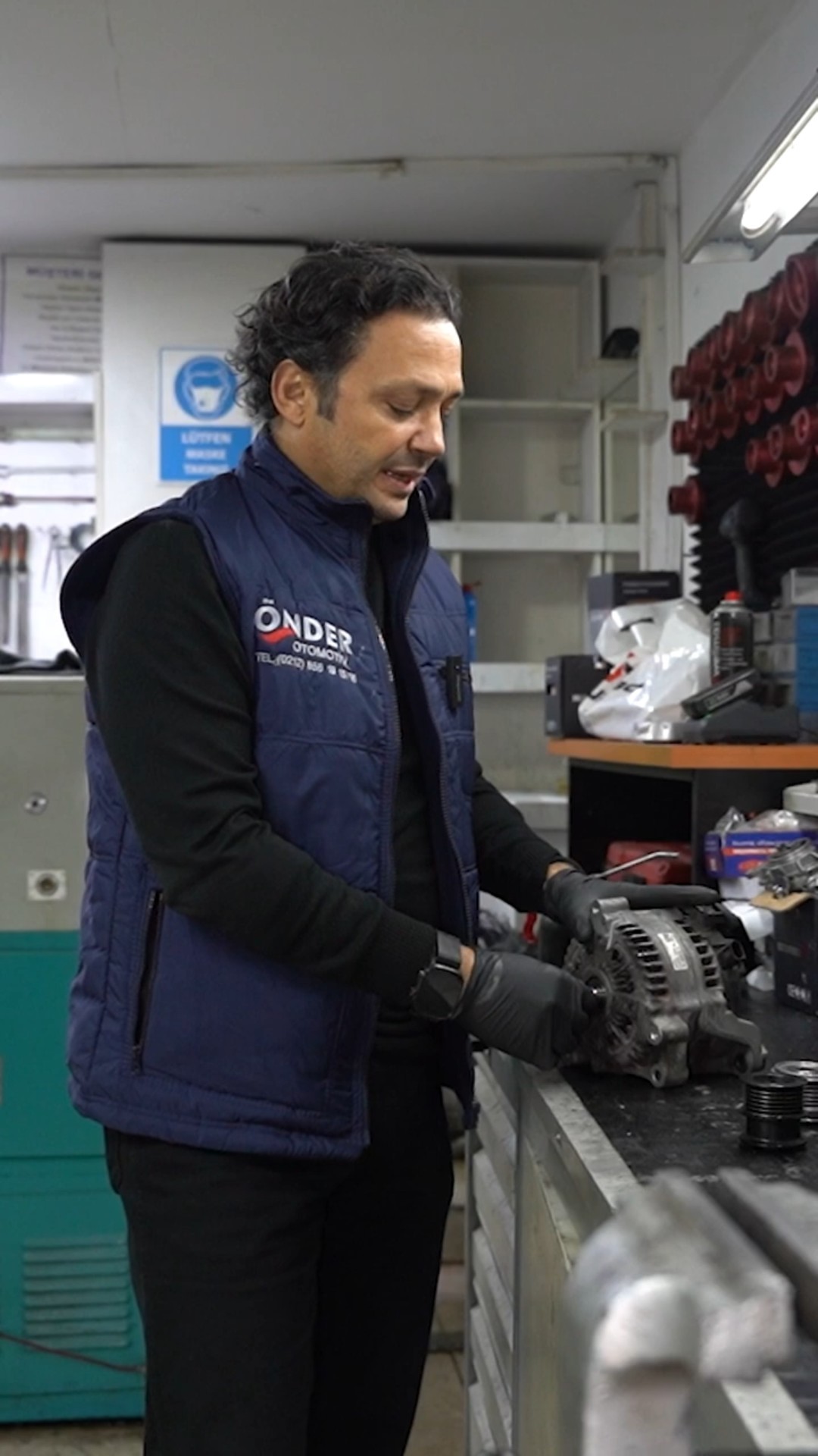 ORİJİNALİNİ BEĞENMEDİK, YENİSİNİ ÜRETTİK! | BMW 1.16 Şarj Dinamosu Ses Sorunu Kökten Çözümü! – video kapağı