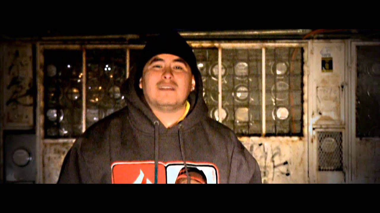 Tankeone & Tabernario - Corazones Ilegales "La Nota Roja" (Oficial)