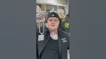 1090 Jake pulls up with a $100,000 chain & BIG Bloods