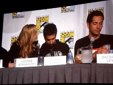 Comic-Con 2010: Zac Levi Gets Shippy (Chuck)