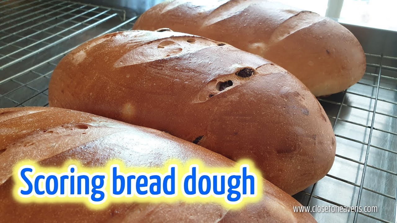How to 13 Score bread dough with bread lame YouTube