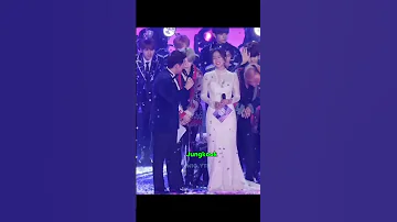 They Are Too Enthusiastic Kpop Jungkook Jimin Bts Blackpink Rosé 