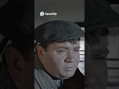 Мужчина в пиджаке и дерево #кино #советскиефильмы #юмор #фильм #прикол #смех #дерево #мос #мосфильм