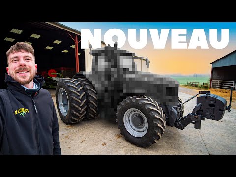 NEW TRACTOR ON THE FARM!
