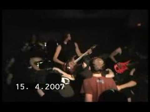 YouTube पर Marching Dead Live at ROAR 2007 (videocam footage) देखें