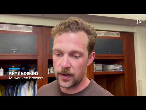 What's the vibe in Milwaukee Brewers clubhouse? Rhys Hoskins explains.