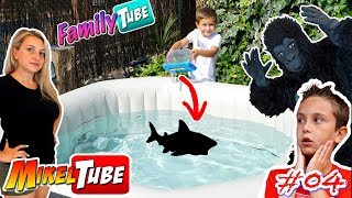 La sorpresa de Papa Gorila resulto ser un Jacuzzi muy molón. Pero a...