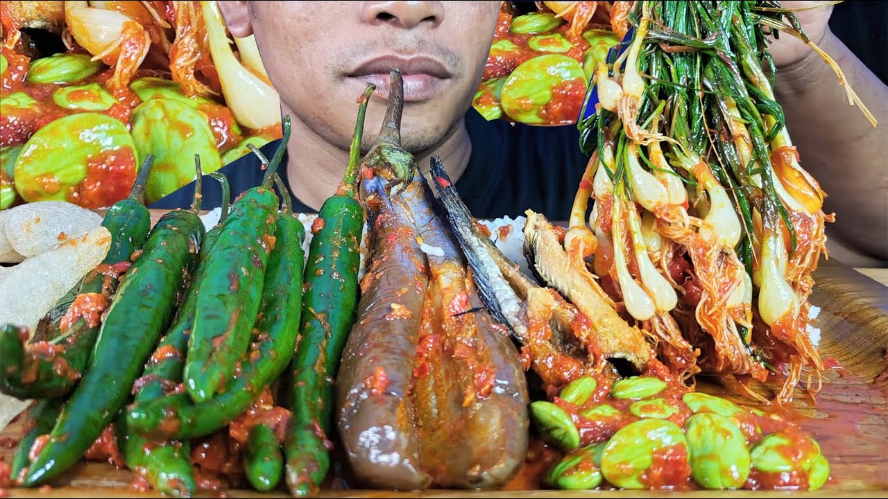 ASMR Kimchi Lokio, Terong Balado, Ase Cabe & Sambal Pete | Spicy & Crunchy Indonesian Food Vibes!