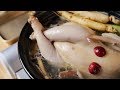 Korean Ginseng Chicken Soup (Samgyetang:삼계탕) One pot in midnight 人参怎么把鸡弄成这个样子 @柴犬老丸子【深夜一锅 参鸡汤】