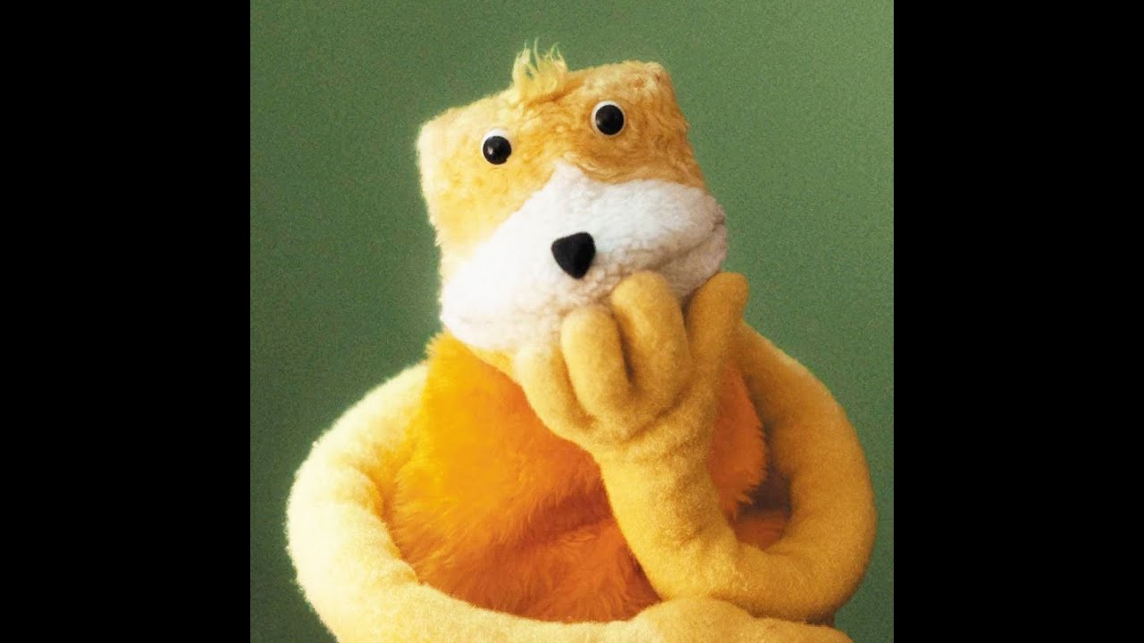 Mr oizo flat. Mr Oizo. Mr Oizo Flat Eric. Игрушка Mr Oizo Flat Beat. Mr Ozio желтый.