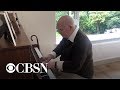 79-year-old with dementia remembers song he wrote decades ago, plays it on piano for son