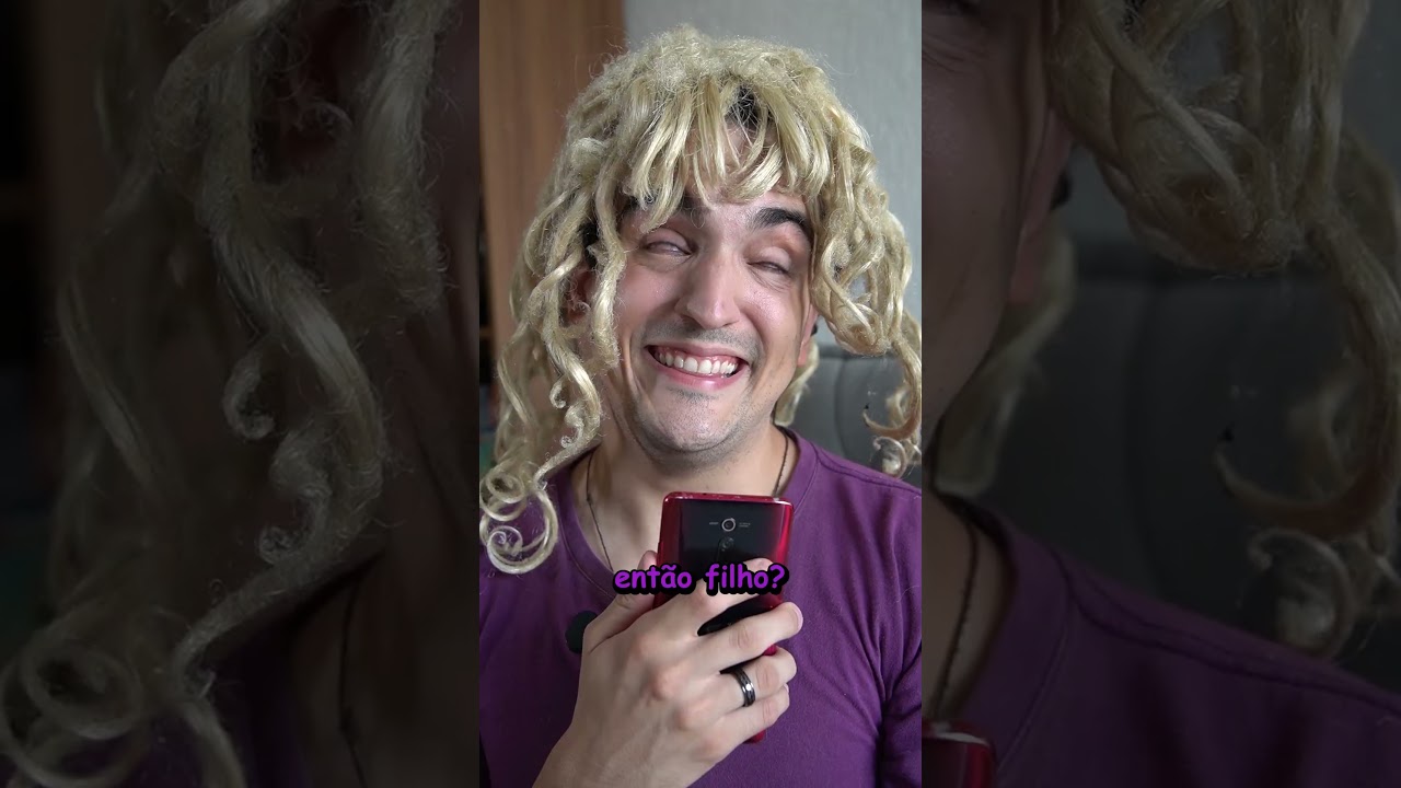 QUANDO A MÃE MOSTRA UM VÍDEO "ENGRAÇADO"