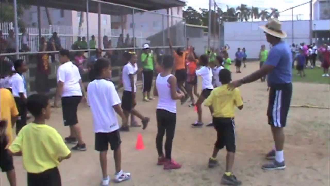 2013 Field Day -- Escuela Nemesio R. Canales II - YouTube