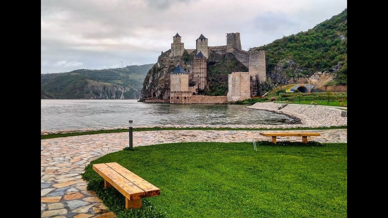 Полако черногория. Ужице город. Лучшее в сербии. Лучшее в сербии. Деревня кустурицы в сербии.