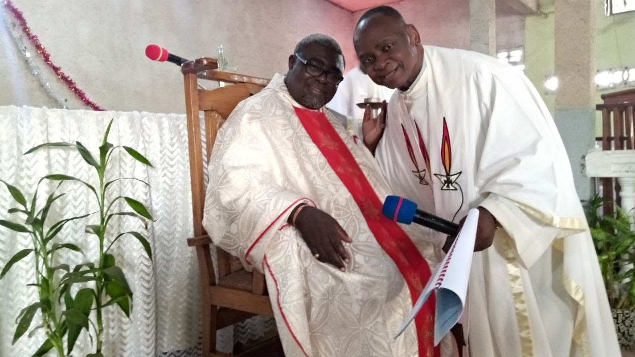 INTRONISATION DE L’ABBÉ GERMAIN BOUEILLARD BOUA KONGO COMME CURE DE LA PAROISSE SAINT AUGUSTIN