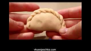 Как лепить вареники косичкой Как лепить вареники косичкой