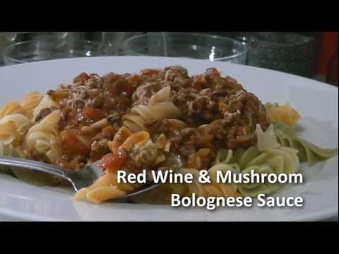 recipe:-bolognese-pasta-sauce---red-wine-&-mushroom!