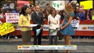 Blake Lively - Today Show (06.14.11)