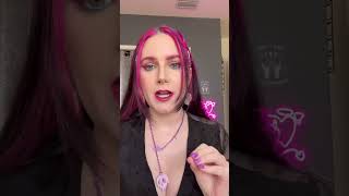 #1 Thing to Know to Build a Goth Wardrobe #gothicstyle #indiefashion