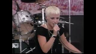 Woodstock 1994 Highlights - Dreams - The Cranberries - 8/12/1994 - Woodstock 94