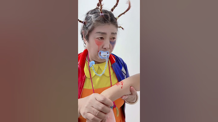 天使姐姐被僵尸咬了…#家庭#天使#小丑 #funny #小丑 #comedyfilms