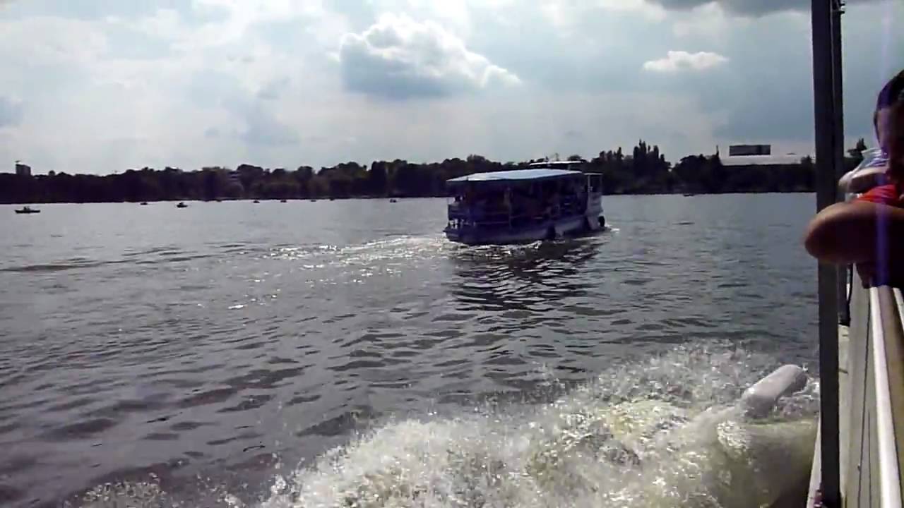 Bucuresti - parcul Herastrau - lacul Herastrau - mad ride (2009 vara)