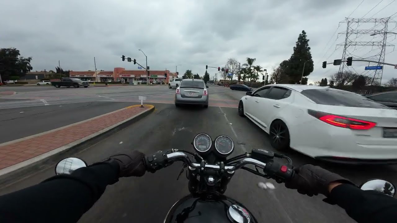 Triumph Bonneville T100 POV (Raw Sound)