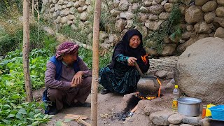 Cooking with heart and fire | Village life Afghanistan