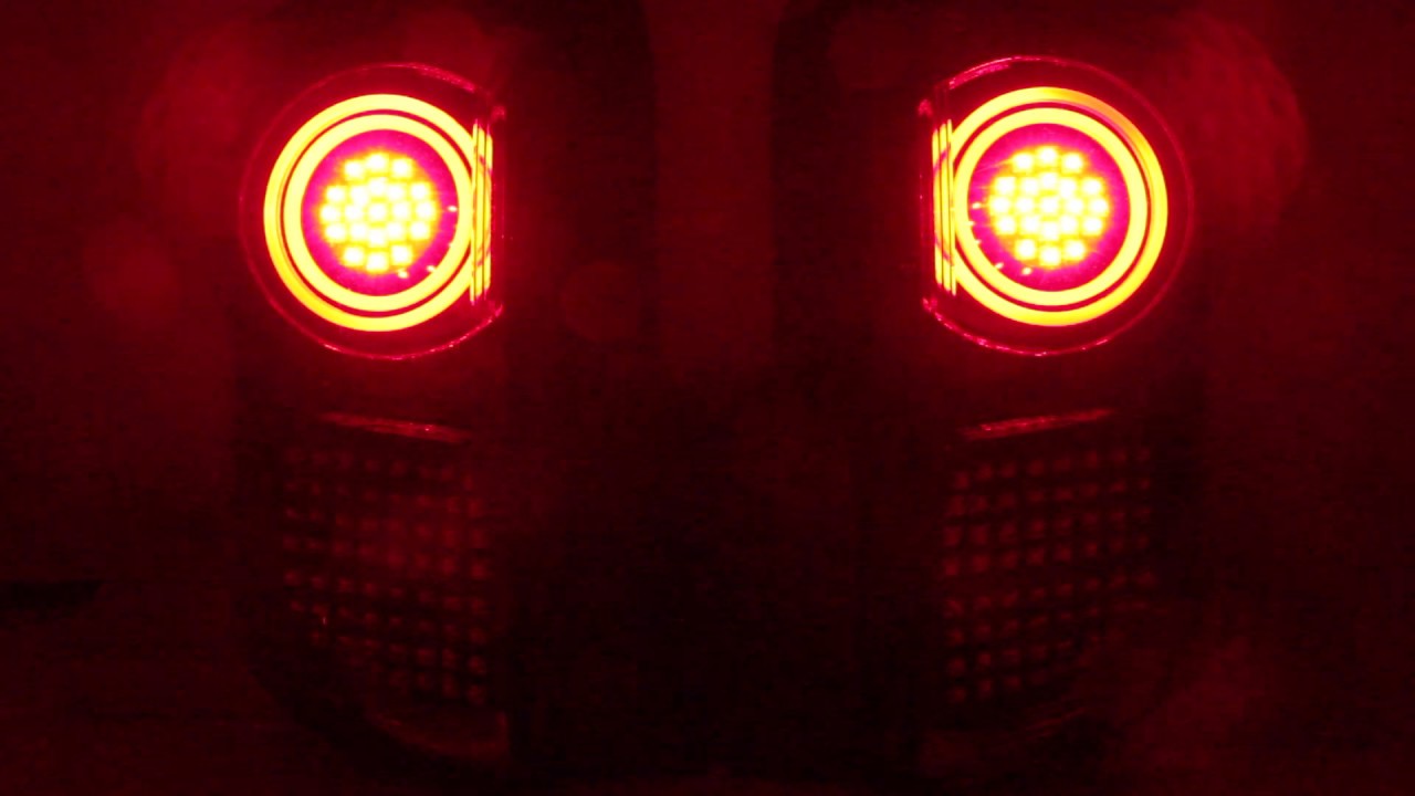 カローラルミオン 後期 フルLEDテール 立体アクリル加工 - LED