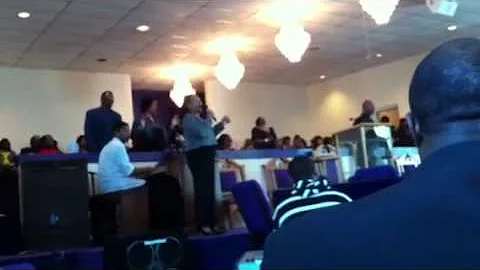 Jill marks singing ( I surrender all )