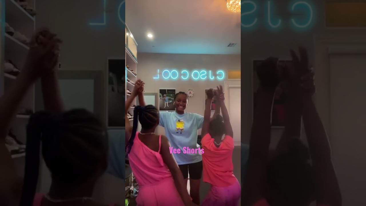 Jaaliyah Leon Camari And Karnation Shorts
