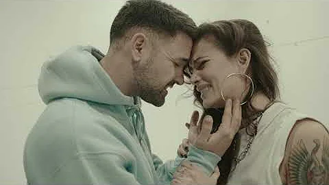 Sandra Groove, Critika - Siempre te despides
