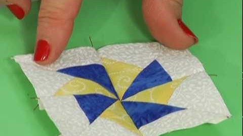 Eleanor Burns makes a Bank Barn Featuring Flying Geese