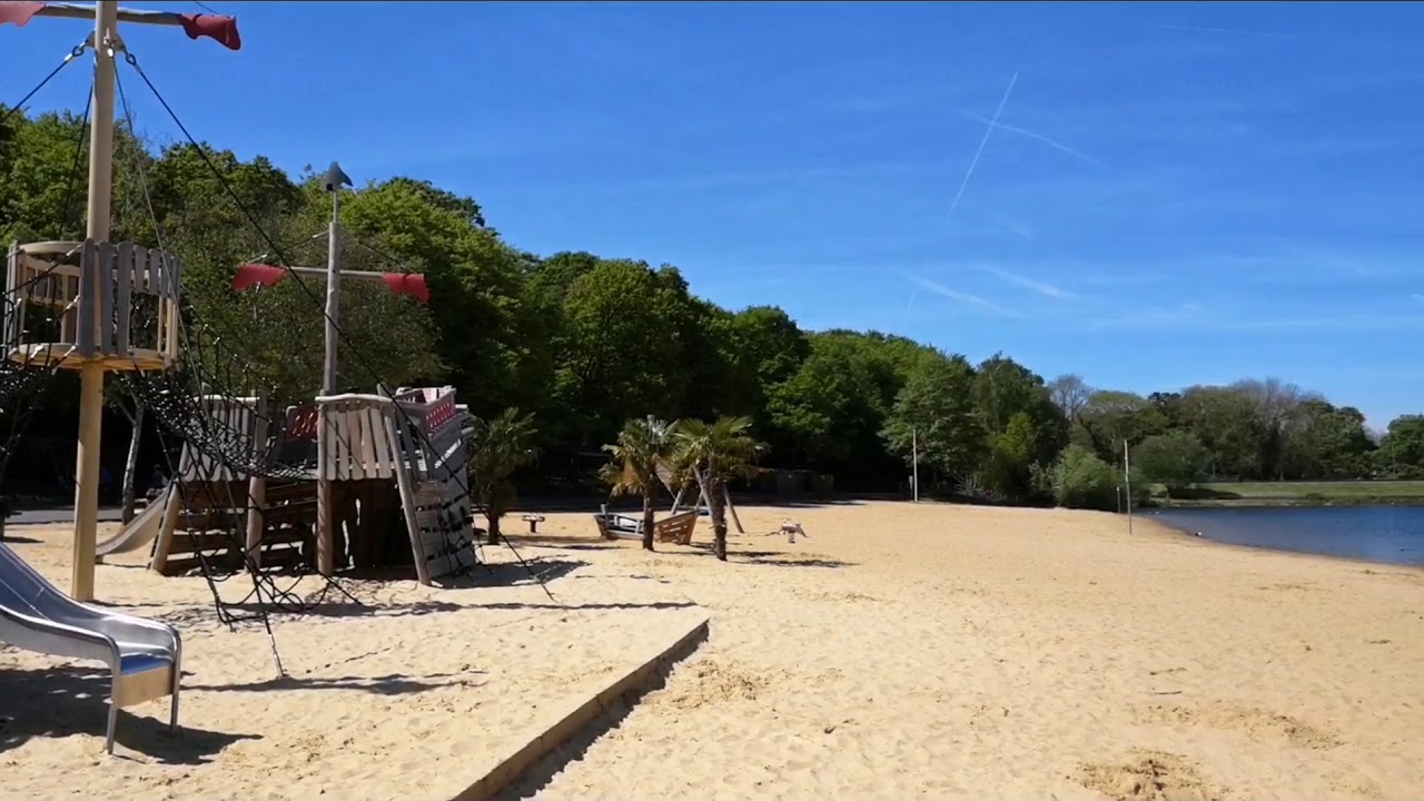 Ruislip Lido beach in London - YouTube