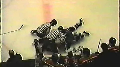 Brendan Witt vs Darcy Jerome WHL Nov 24/91