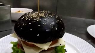 How to make activated charcoal black burger