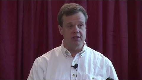 Ryan Martin, “The Edit Distance in Graphs and Networks”