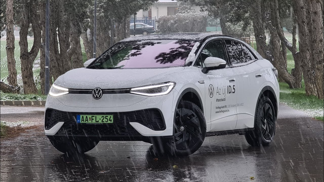 Volkswagen ID.5 Pro 82kWh 150kW 204HP Glacier White Metallic